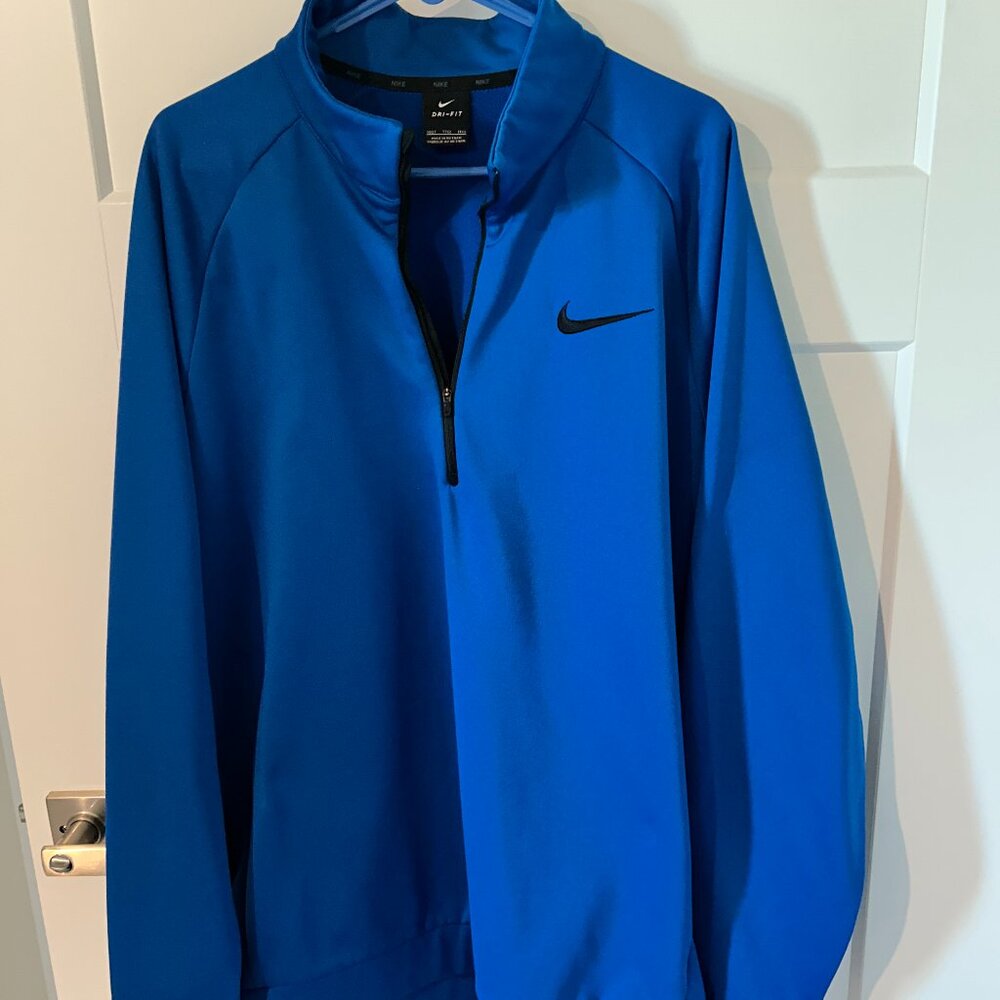 Men's "Nike"  1/2 zipper top jacket
